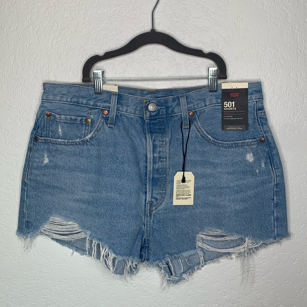 Levi’s 501 high rise jean shorts NWT